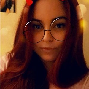 Meet your Posher, Daisha